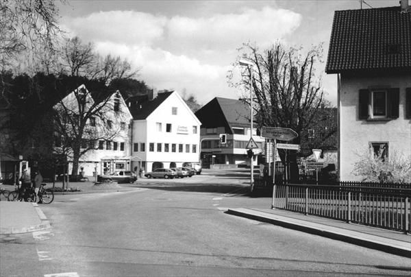 1999: Der Dorfplatz